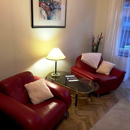 Apartament "Cleopatra 5" Przy Rynku Z Parkingiem, Faktury Vat Appartement Kielce Buitenkant foto